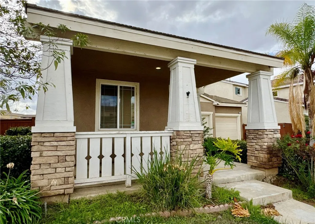 3921 Barbury Palms, Perris, California 92571 home-pic-2