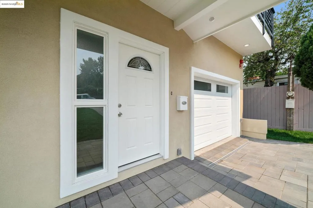 4511 Elmwood Rd, El Sobrante, California 94803 home-pic-33