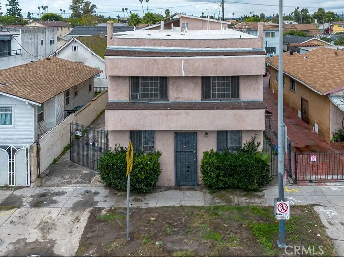 6613 S Figueroa, Los Angeles, California 90003 home-pic-3
