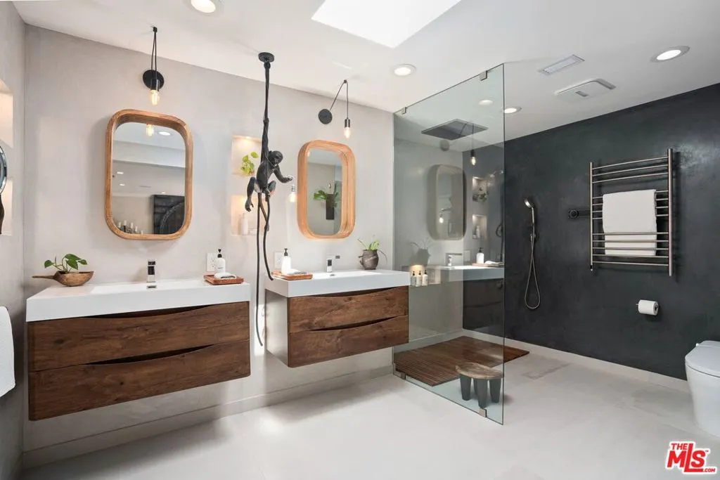 7634 E Diane Drive, Orange, California 92869 home-pic-20