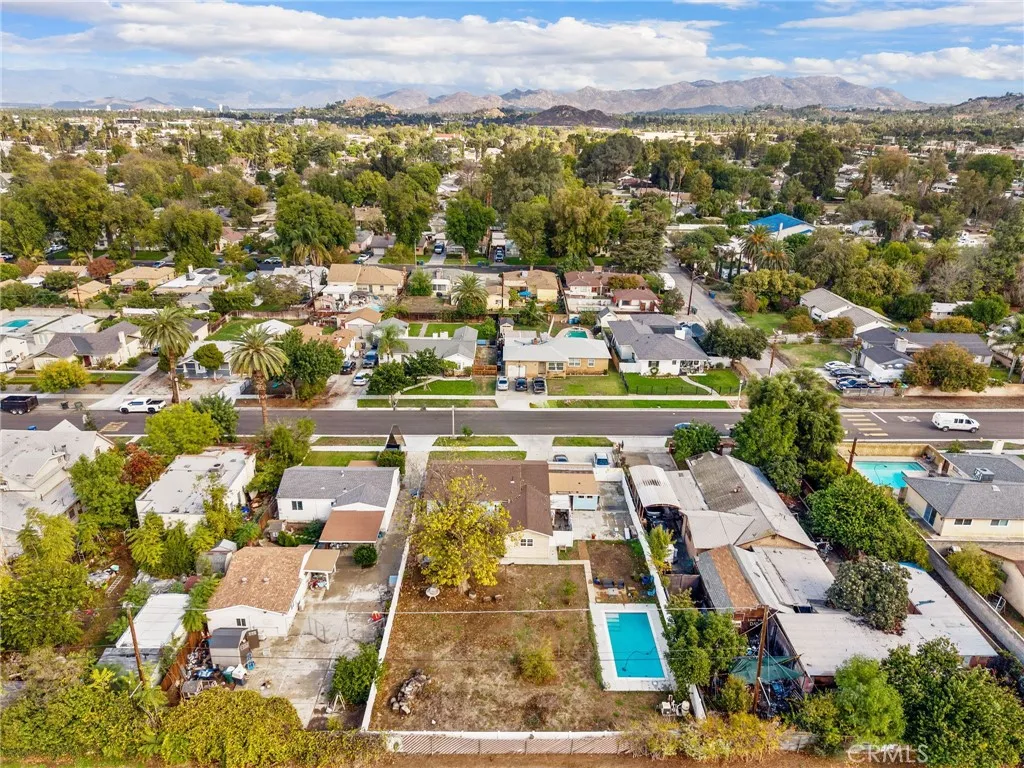 3620 Hoover, Riverside, California 92504 home-pic-35