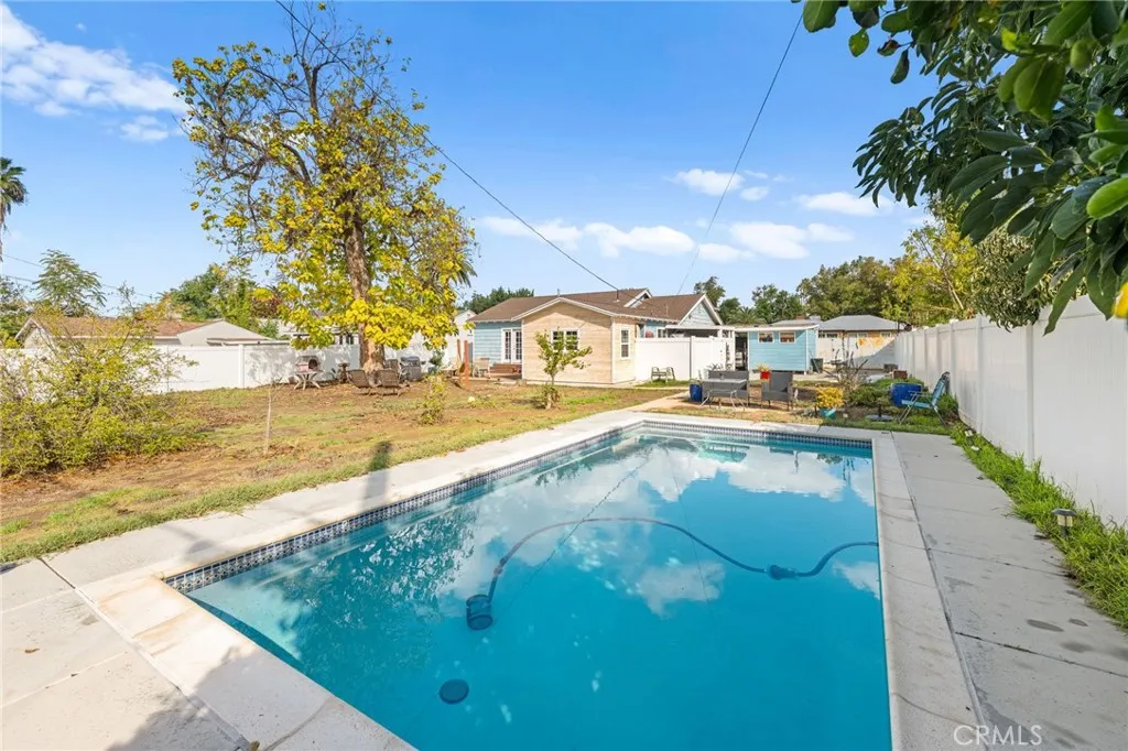 3620 Hoover, Riverside, California 92504 home-pic-1