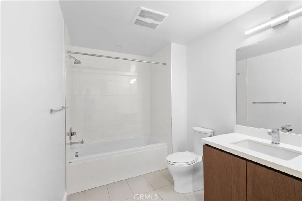 1388 Kettner Boulevard 903, San Diego, California 92101 home-pic-20