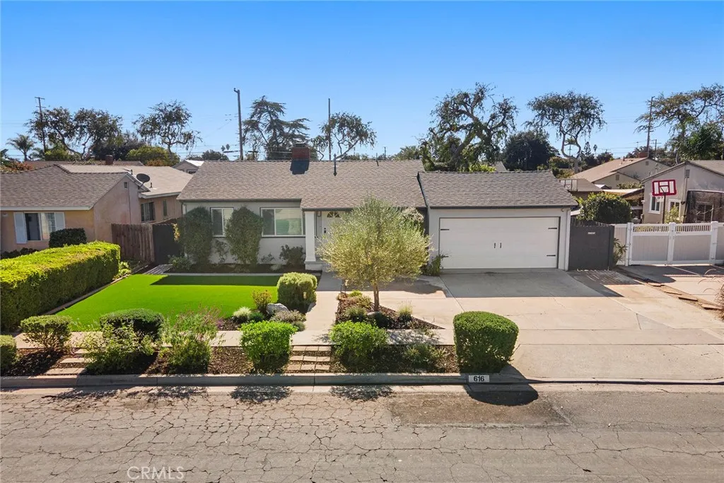 616 W Porter, Fullerton, California 92832 home-pic-1