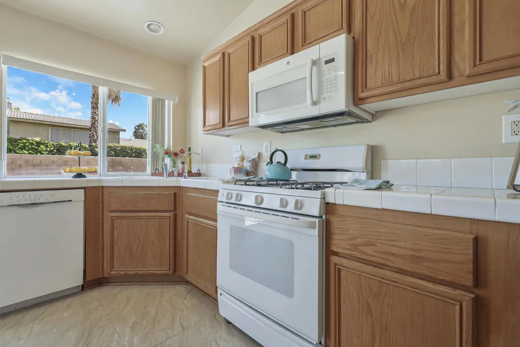 45930 Las Colinas, La Quinta, California 92253 home-pic-20