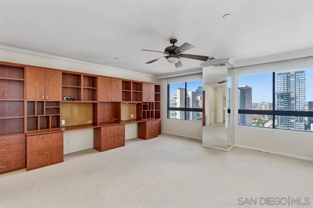 700 Front St 2105, San Diego, California 92101 home-pic-10