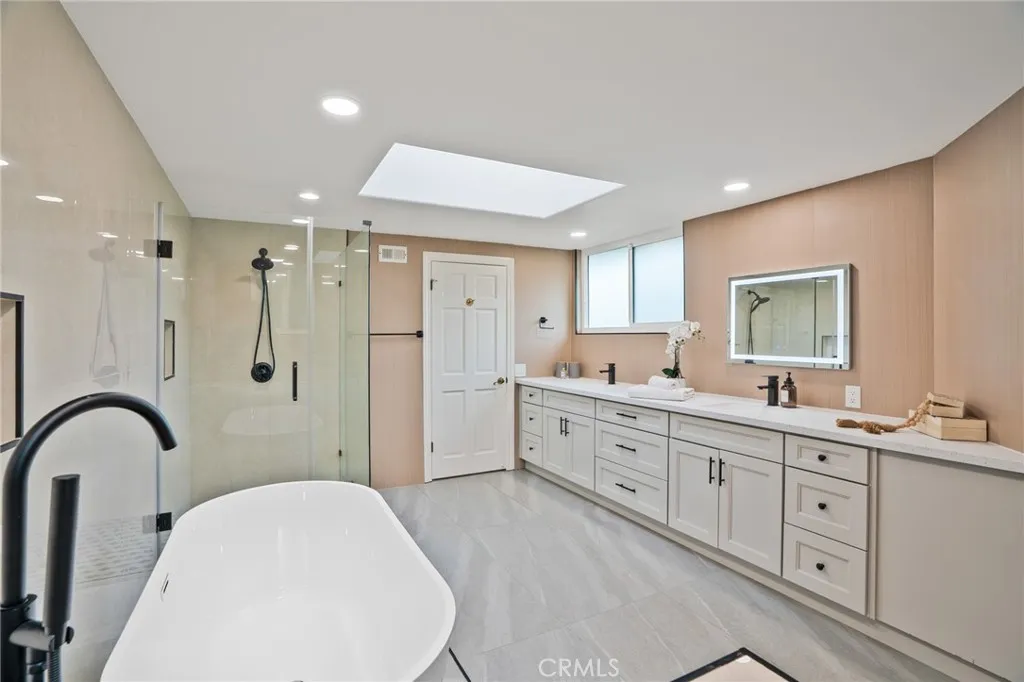 1136 Columbia, Arcadia, California 91007 home-pic-46