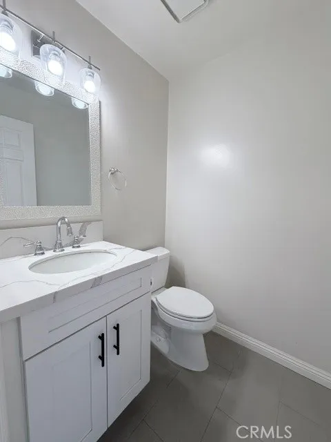 23064 Paseo De Terrado 2, Diamond Bar, California 91765 home-pic-2