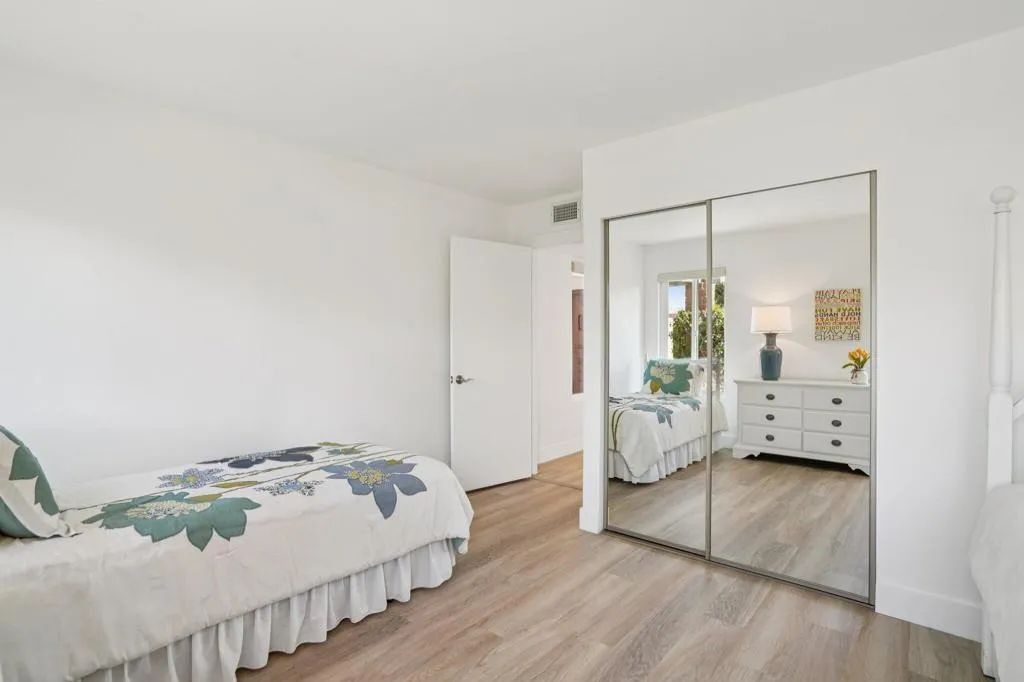 6253 N Paseo De La Palma, Palm Springs, California 92264 home-pic-25