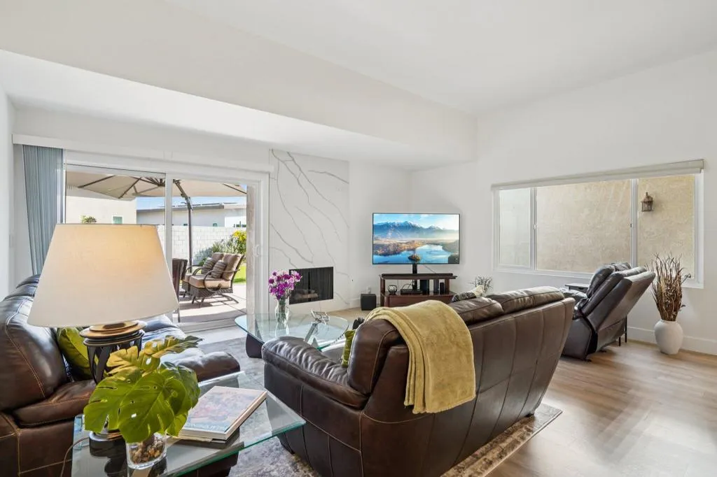6253 N Paseo De La Palma, Palm Springs, California 92264 home-pic-6