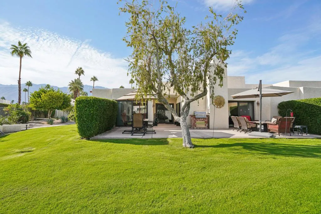 6253 N Paseo De La Palma, Palm Springs, California 92264 home-pic-30