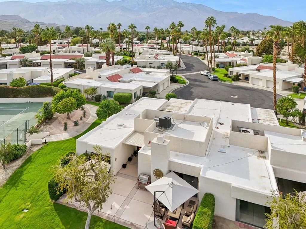 6253 N Paseo De La Palma, Palm Springs, California 92264 home-pic-34