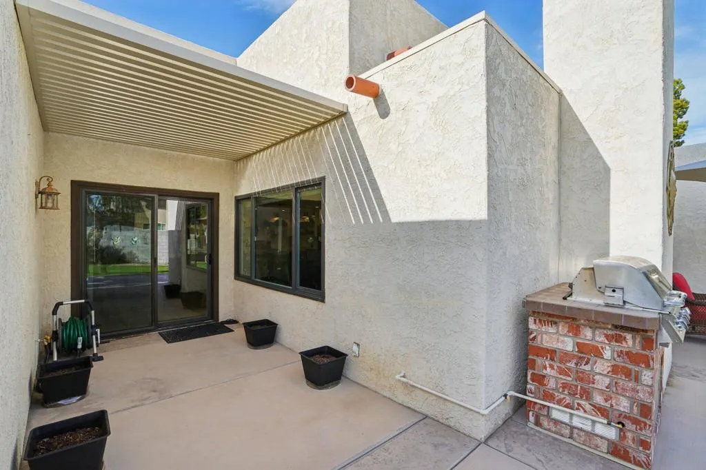 6253 N Paseo De La Palma, Palm Springs, California 92264 home-pic-26