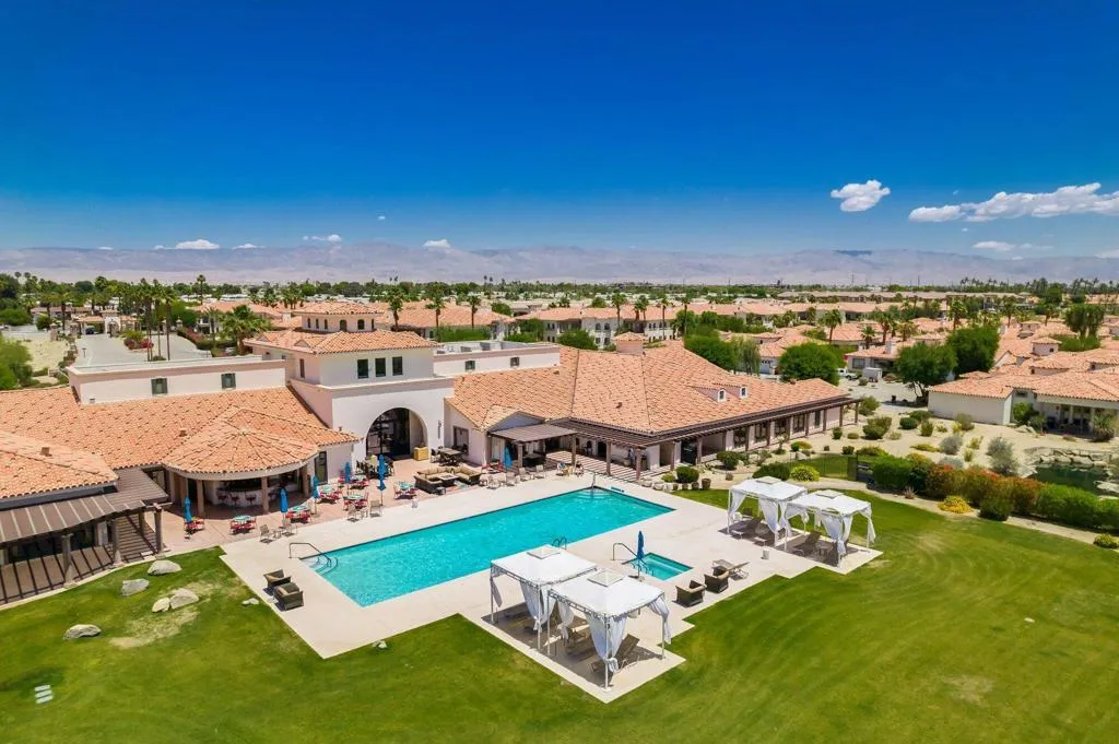 2802 Via Calderia, Palm Desert, California 92260 home-pic-39