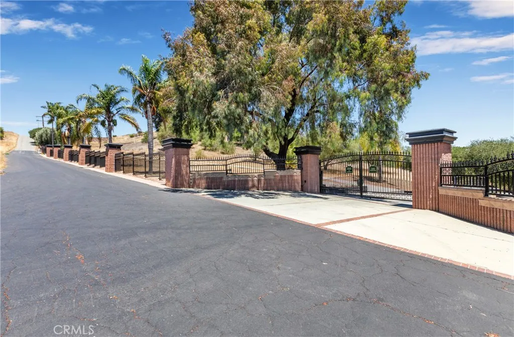 42600 Pradera Way, Temecula, California 92590 home-pic-40
