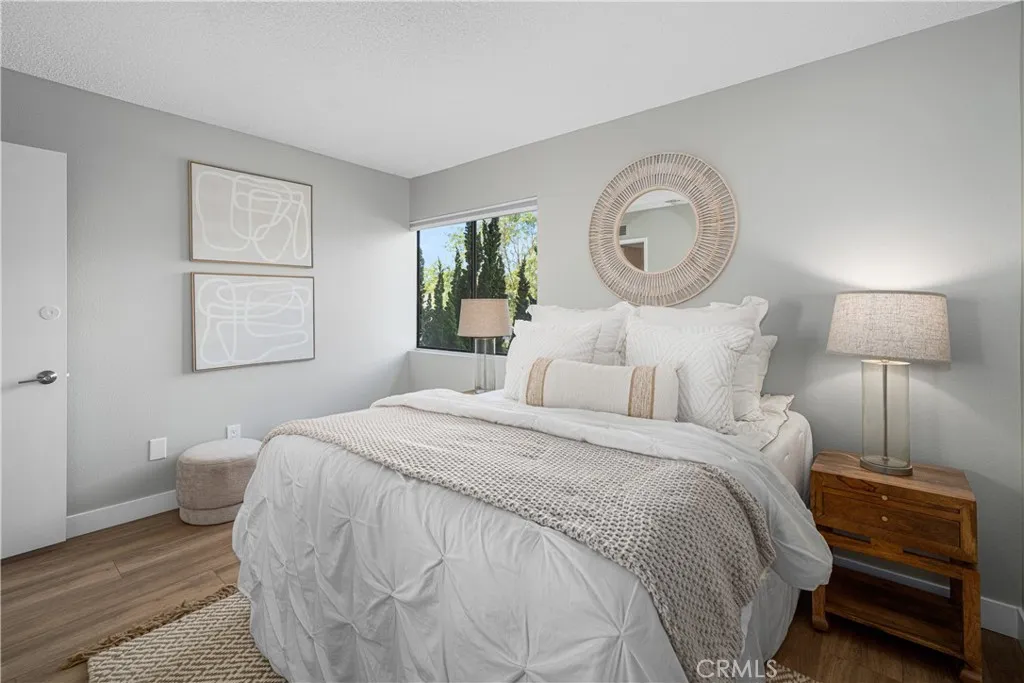 8777 Tulare Drive 411h, Huntington Beach, California 92646 home-pic-18