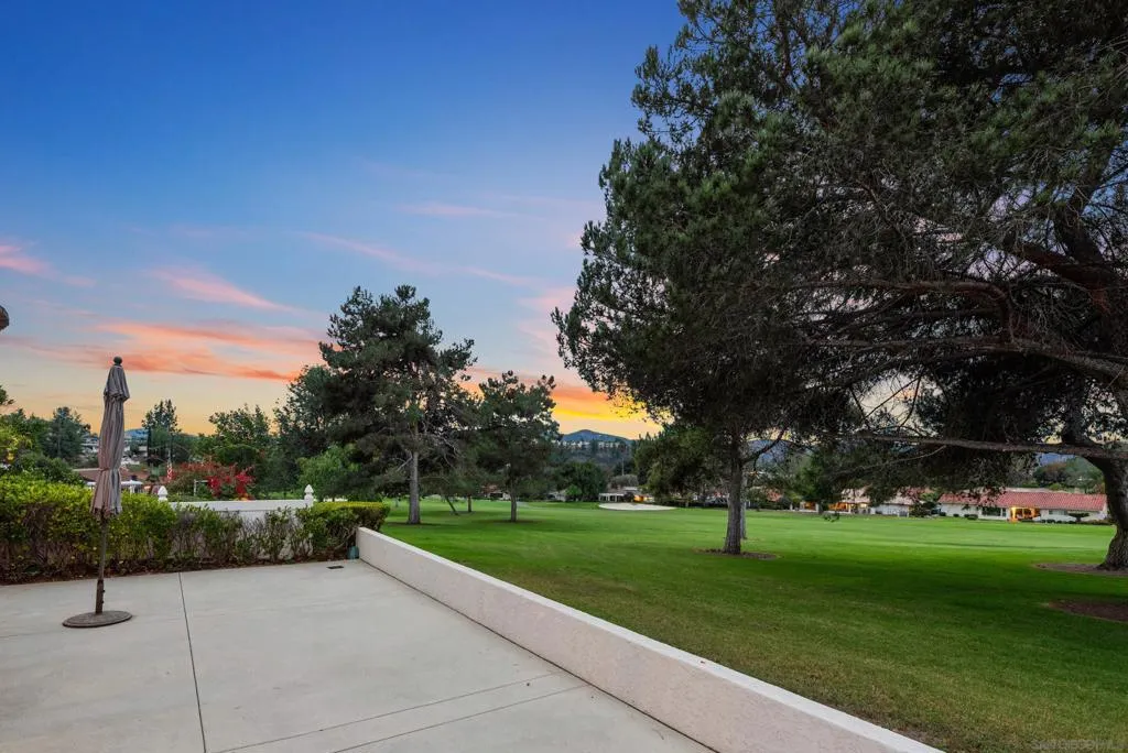 17976 17978 Sencillo Ln, San Diego, California 92128 home-pic-44