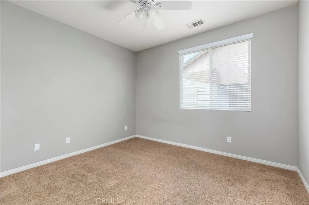36205 Coffee Tree Place, Murrieta, California 92562 home-pic-13