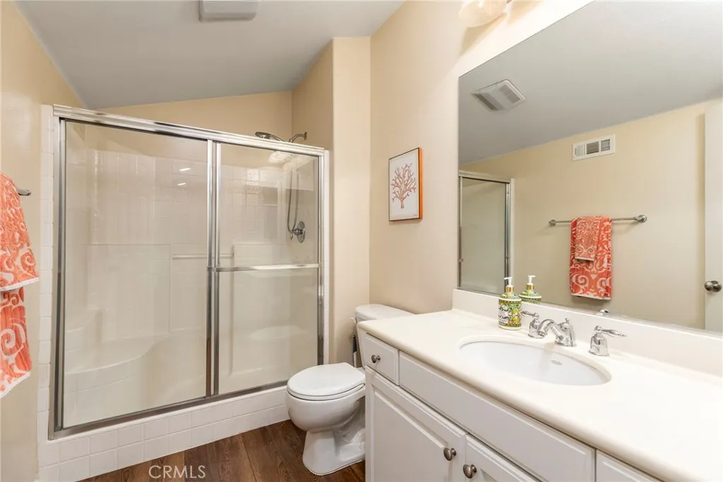 36205 Coffee Tree Place, Murrieta, California 92562 home-pic-17