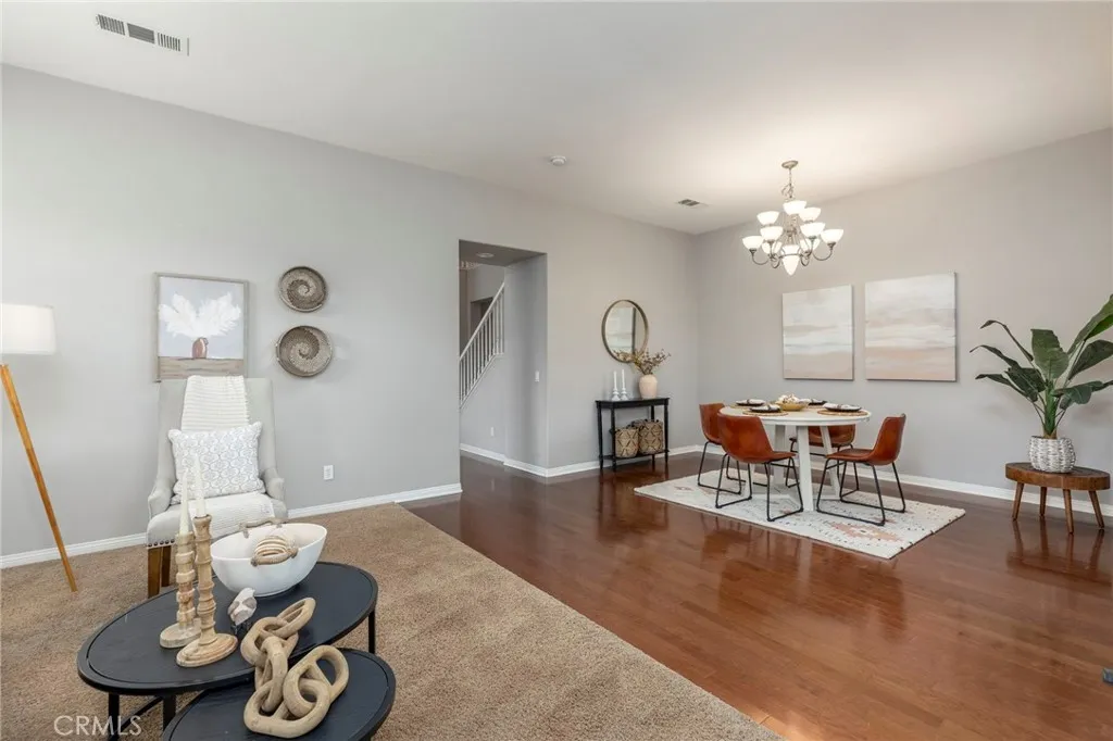 36205 Coffee Tree Place, Murrieta, California 92562 home-pic-2