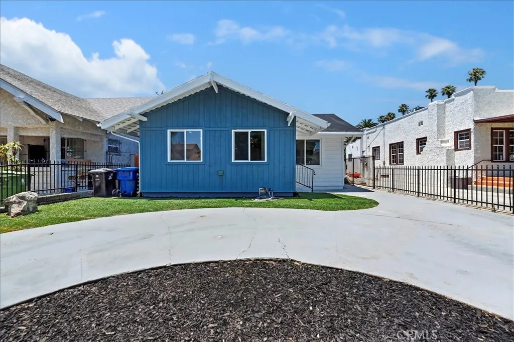 3011 5th, Los Angeles, California 90018 home-pic-5