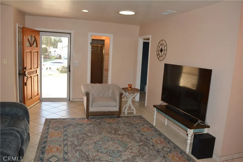 612 Newkirk, Fullerton, California 92832 home-pic-10