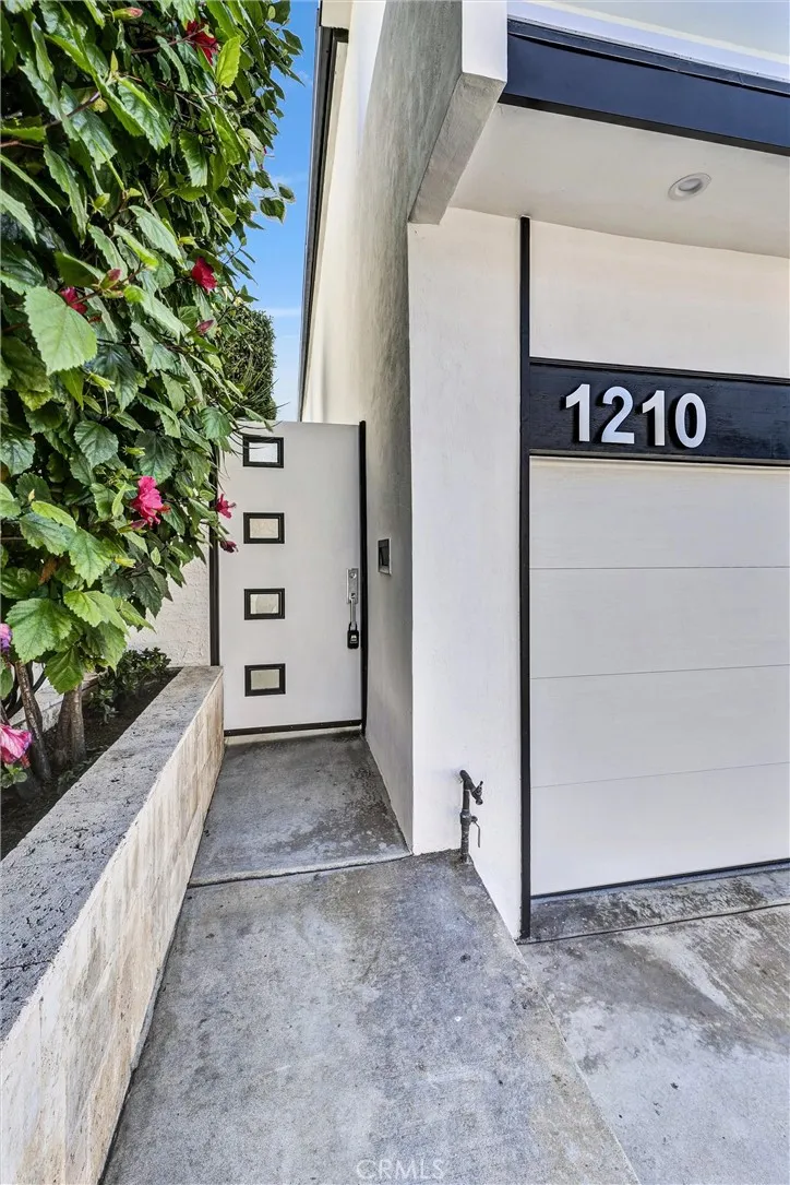 1210 1st Place, Hermosa Beach, California 90254 home-pic-20