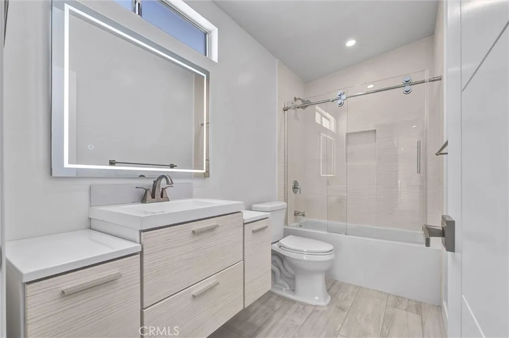 1210 1st Place, Hermosa Beach, California 90254 home-pic-16