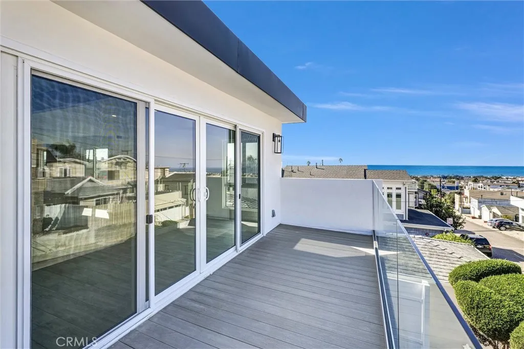 1210 1st Place, Hermosa Beach, California 90254 home-pic-10