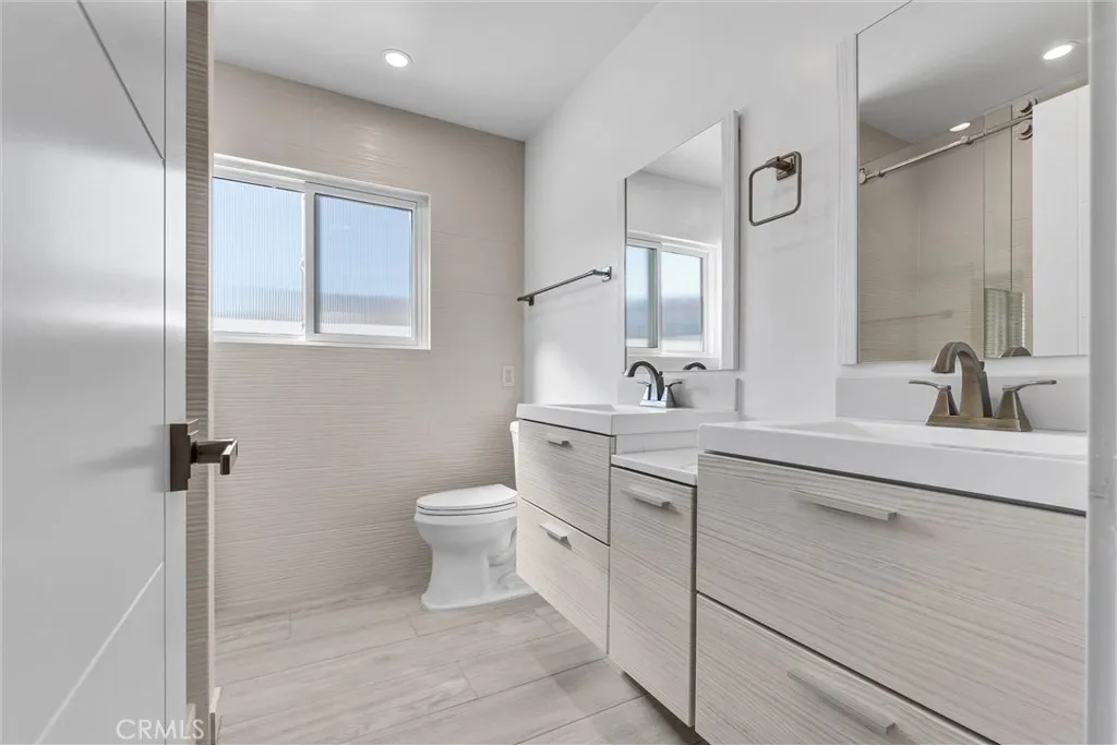 1210 1st Place, Hermosa Beach, California 90254 home-pic-17