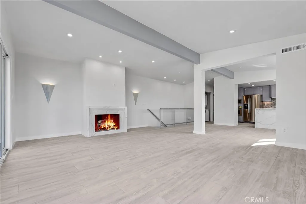 1210 1st Place, Hermosa Beach, California 90254 home-pic-4