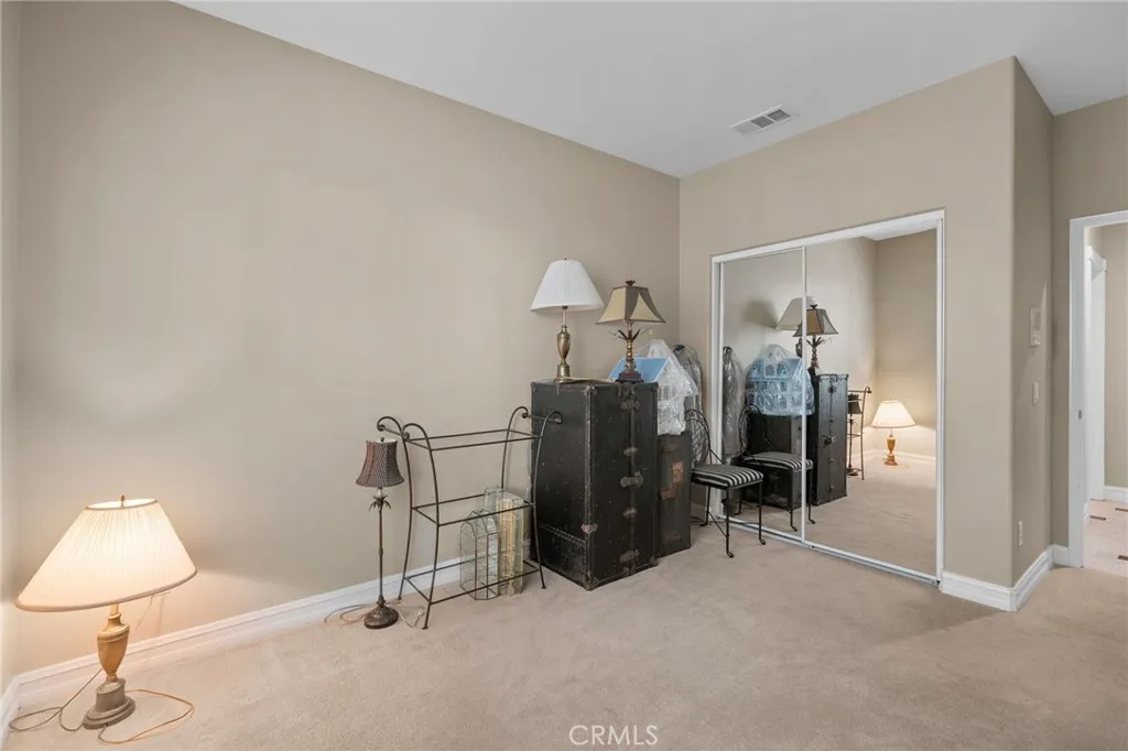 13879 Fair Meadows Court, Eastvale, California 92880 home-pic-10