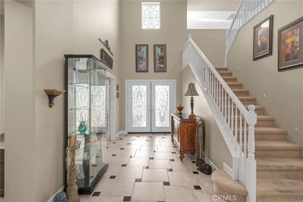 13879 Fair Meadows Court, Eastvale, California 92880 home-pic-6