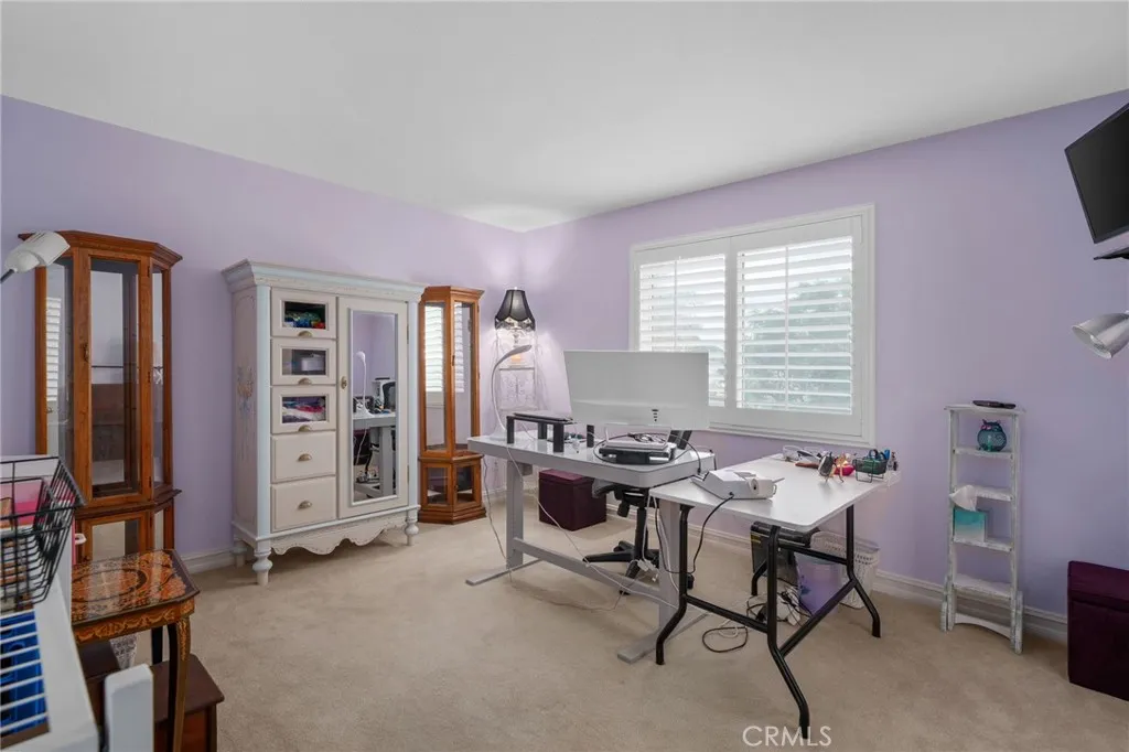 13879 Fair Meadows Court, Eastvale, California 92880 home-pic-38