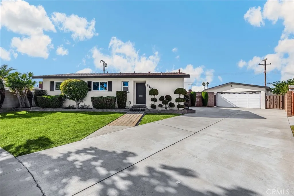 6437 Pheasant Circle, Buena Park, California 90620 home-pic-39
