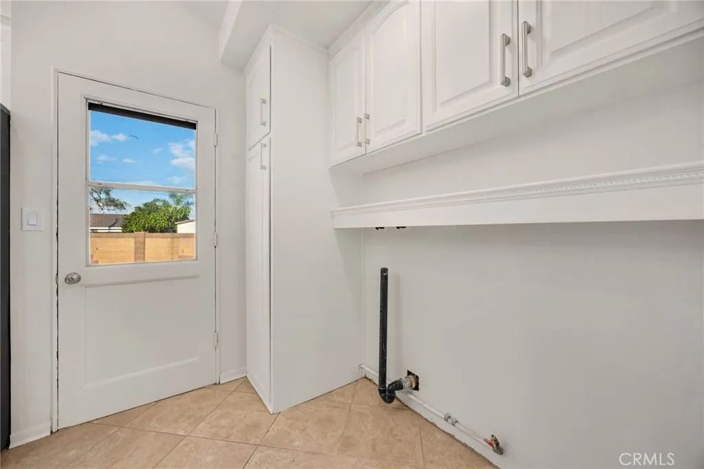 6437 Pheasant Circle, Buena Park, California 90620 home-pic-15