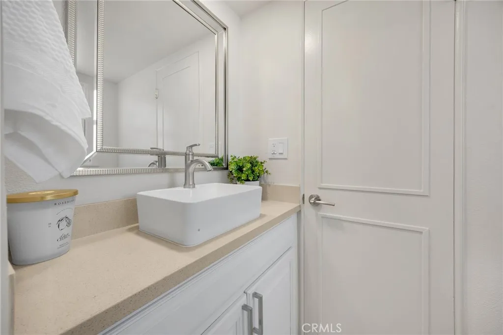6437 Pheasant Circle, Buena Park, California 90620 home-pic-17