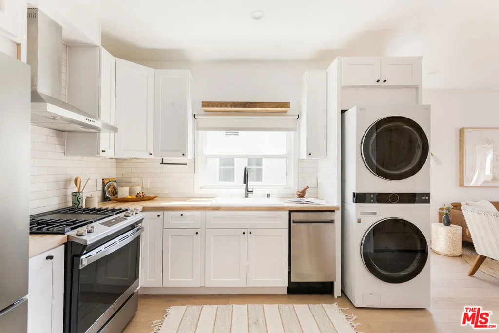 5847 1/2 Ernest Avenue, Los Angeles, California 90034 home-pic-8