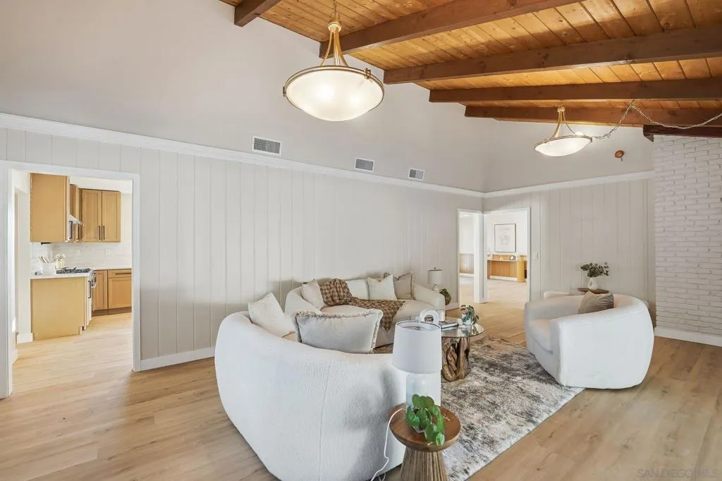 4177 Conrad Dr, Spring Valley, California 91977 home-pic-8