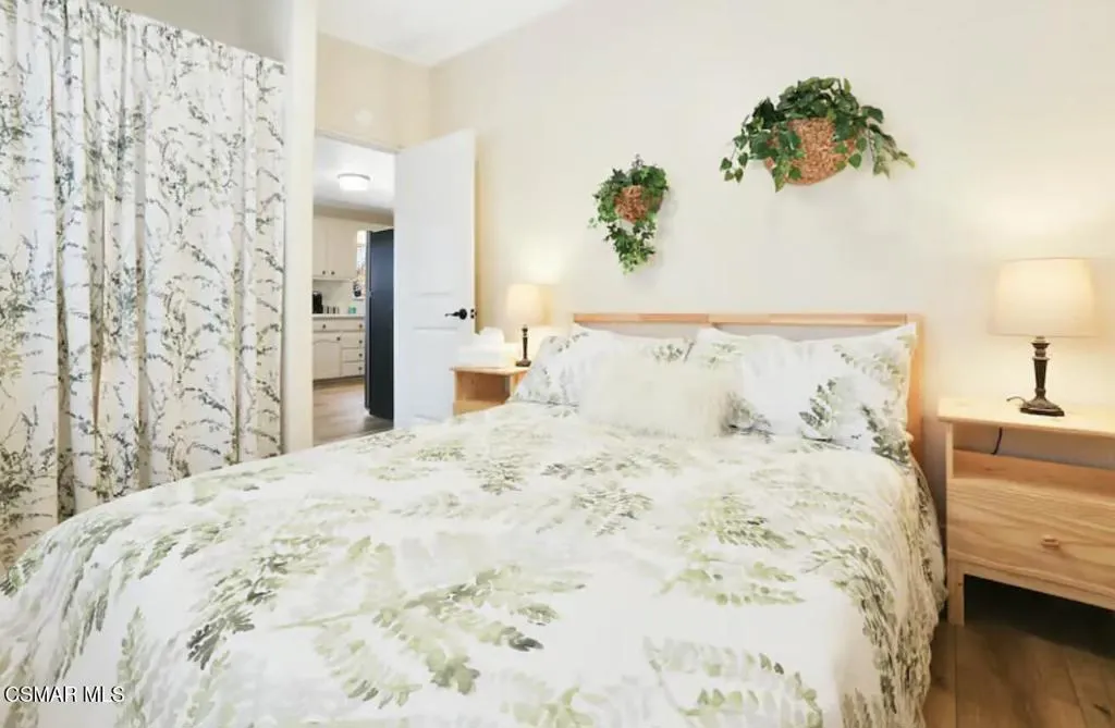 39 W Simpson Street, Ventura, California 93001 home-pic-8