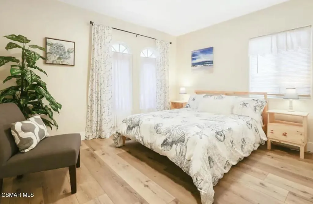 39 W Simpson Street, Ventura, California 93001 home-pic-6