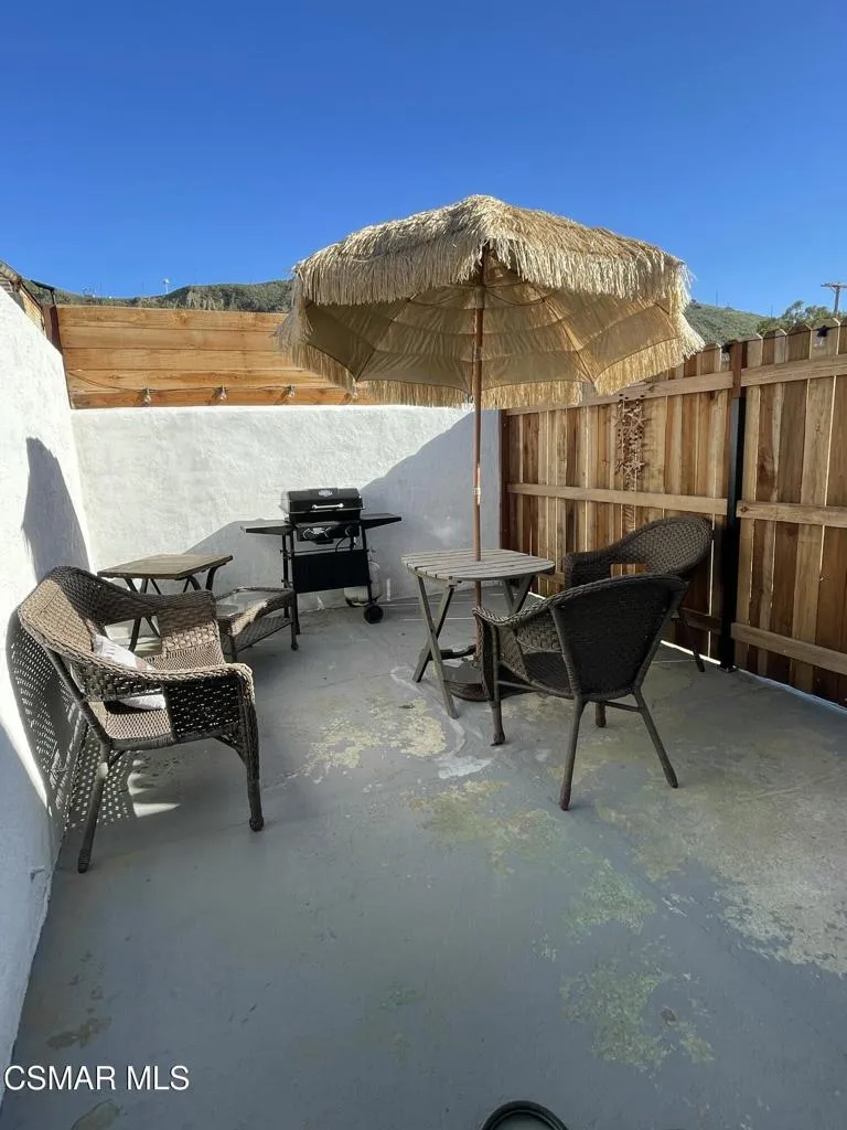 39 W Simpson Street, Ventura, California 93001 home-pic-33