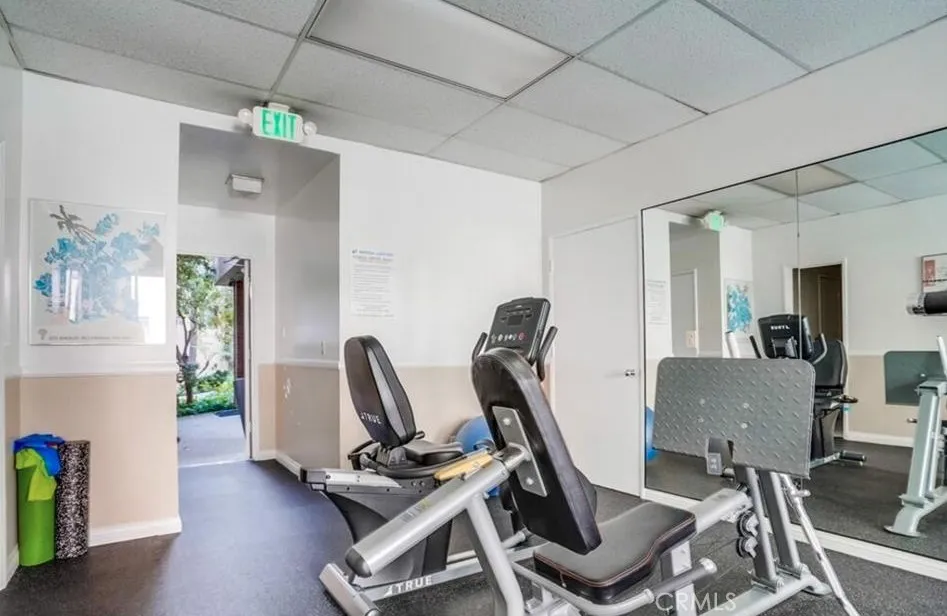 5000 S Centinela 101, Los Angeles, California 90066 home-pic-12