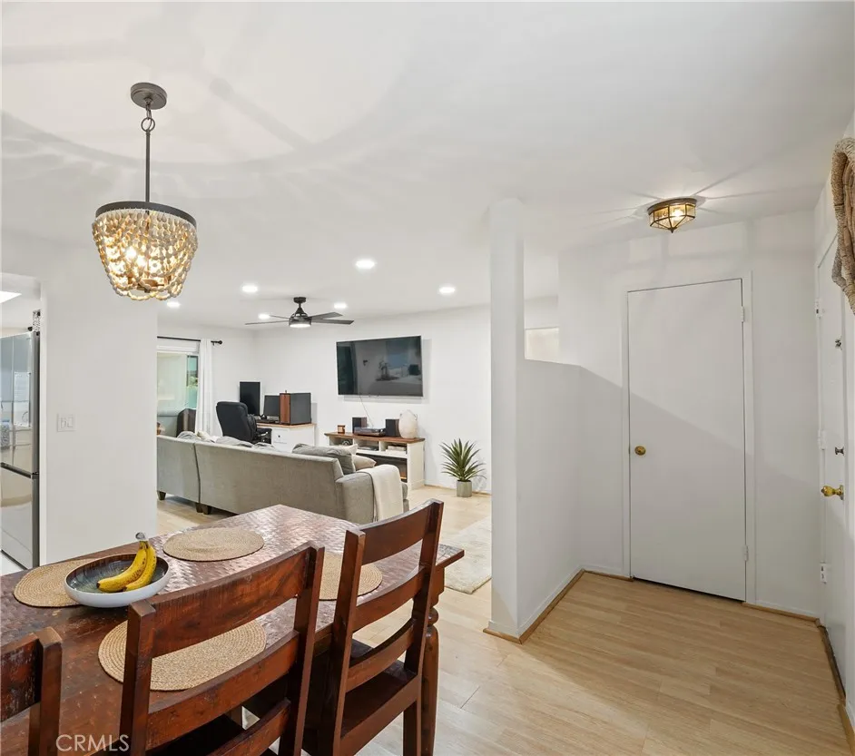 5000 S Centinela 101, Los Angeles, California 90066 home-pic-7