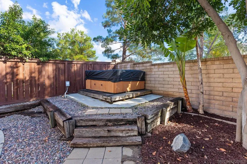 33451 Victoria Ct, Temecula, California 92592 home-pic-30