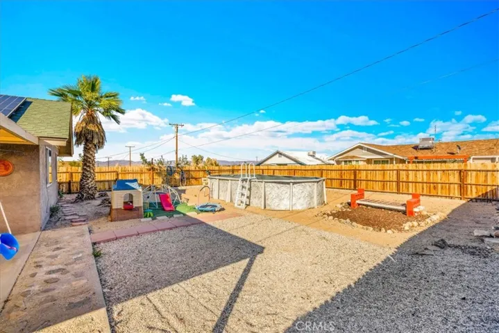 7429 Maude Adams, 29 Palms, California 92277