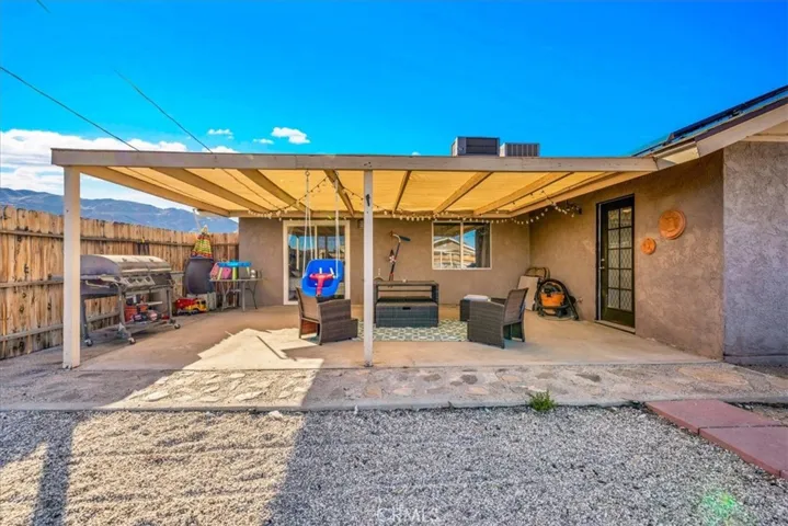 7429 Maude Adams, 29 Palms, California 92277