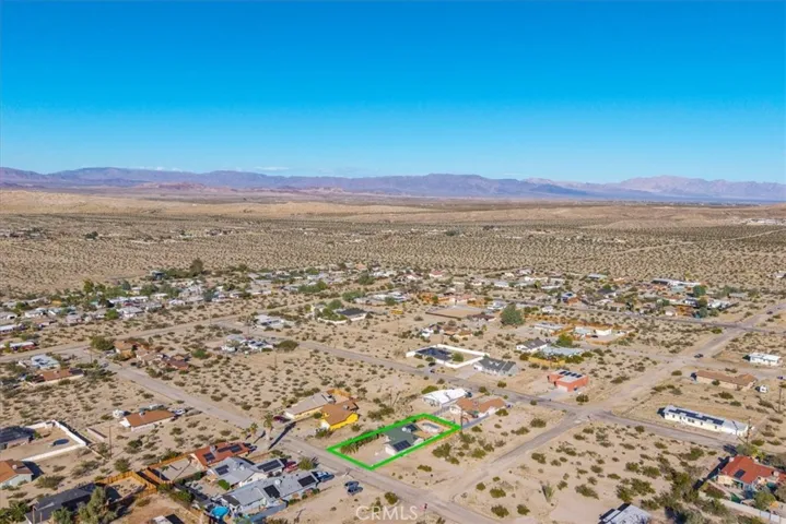 7429 Maude Adams, 29 Palms, California 92277