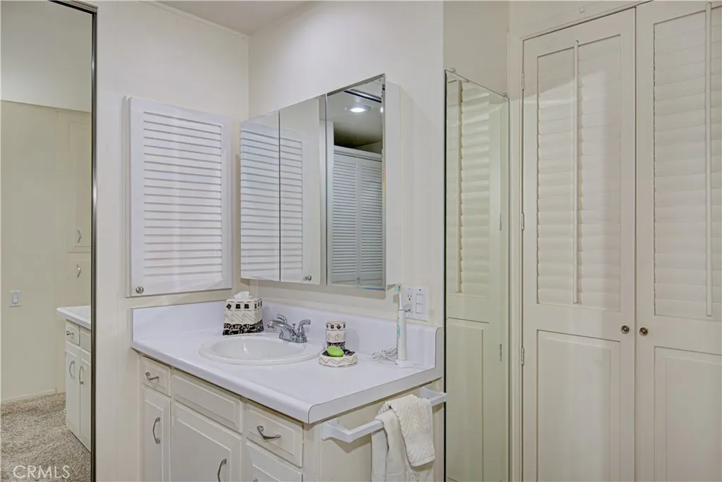 815 Via Alhambra G, Laguna Woods, California 92637 home-pic-25