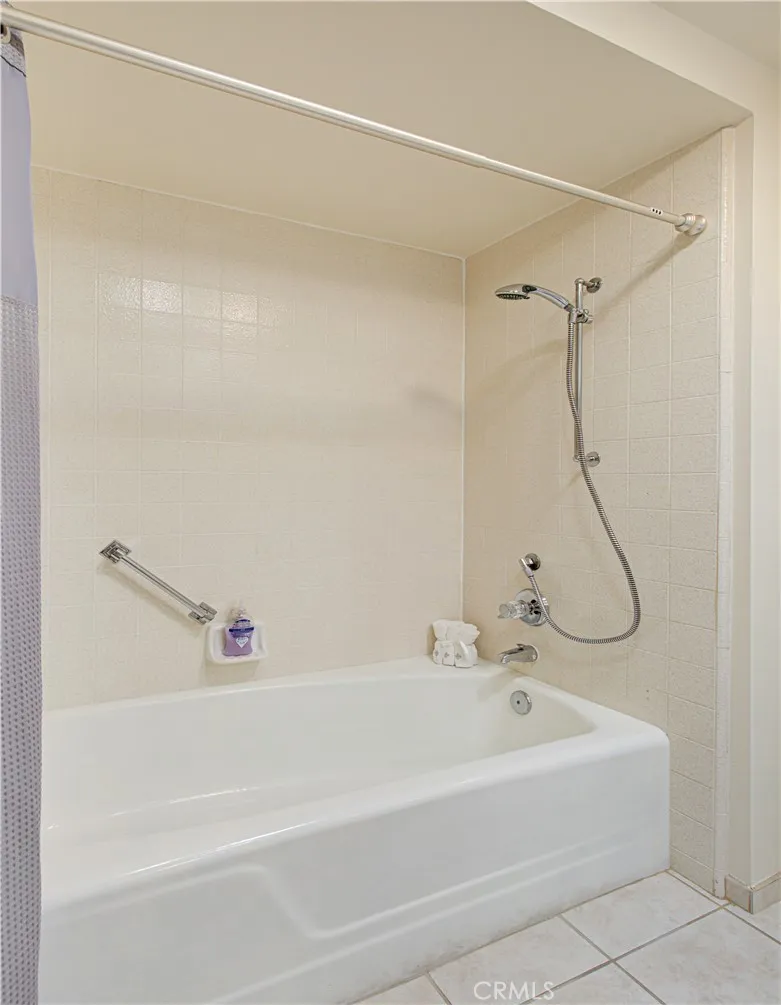 815 Via Alhambra G, Laguna Woods, California 92637 home-pic-21